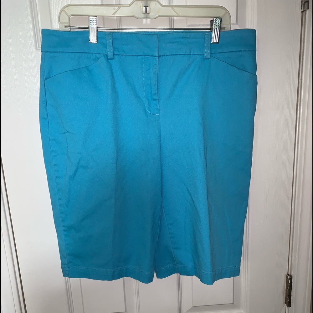 jones new york Stretch Blue Bermuda Shorts 4